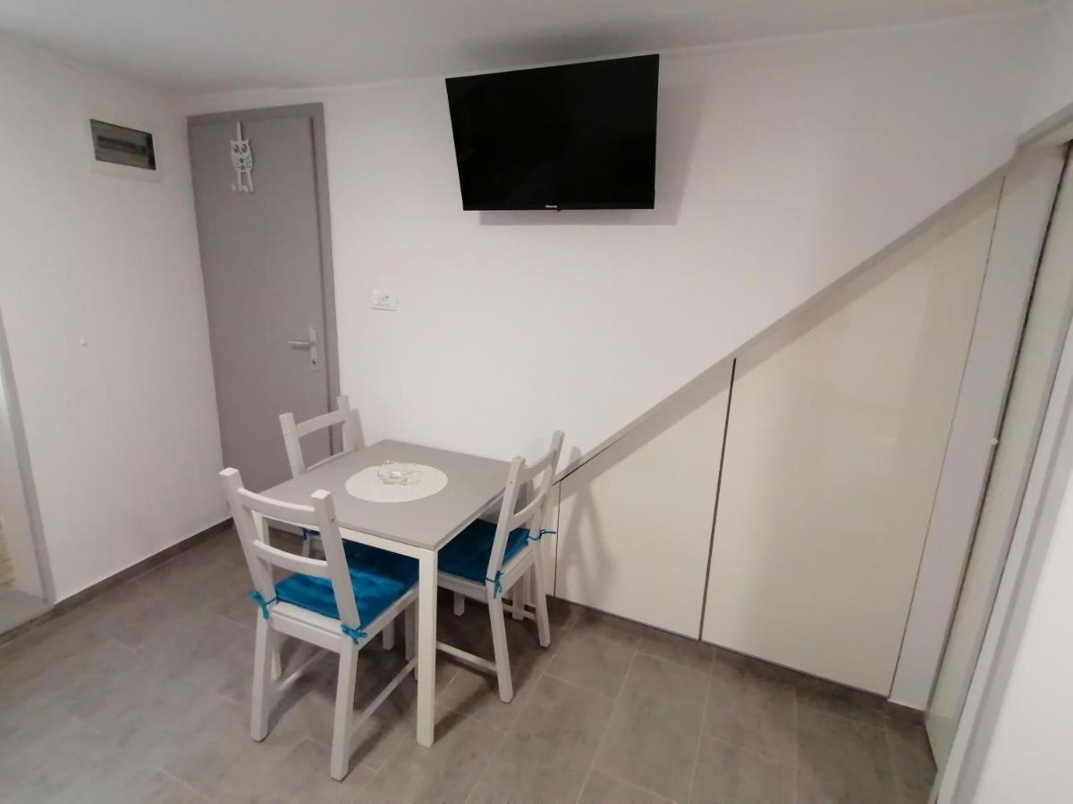 Apartment Dorina Piran Eksteriør billede