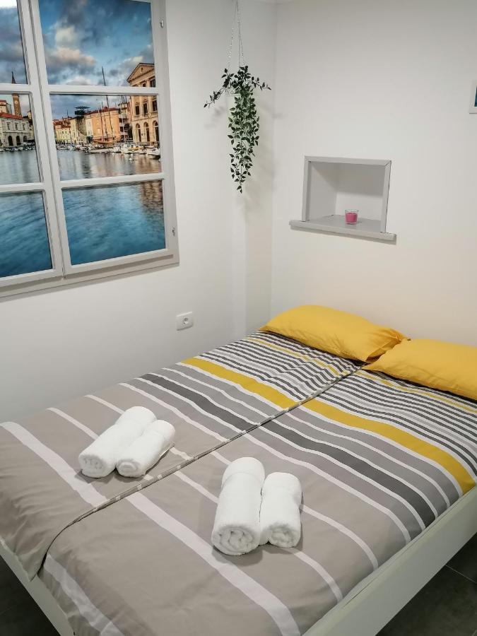 Apartment Dorina Piran Eksteriør billede